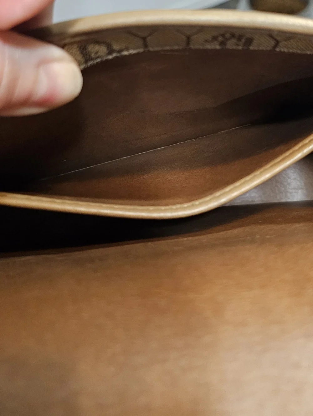 1980s Vintage Christian Dior Honeycomb Shoulder/Crossbody Bag - Picture 13 of 16